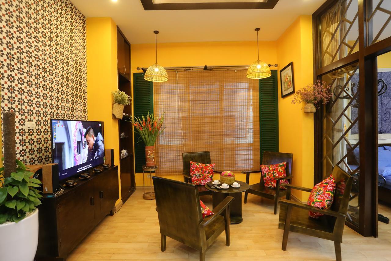 Tuti Lakeside Homestay Hanoi Exteriör bild